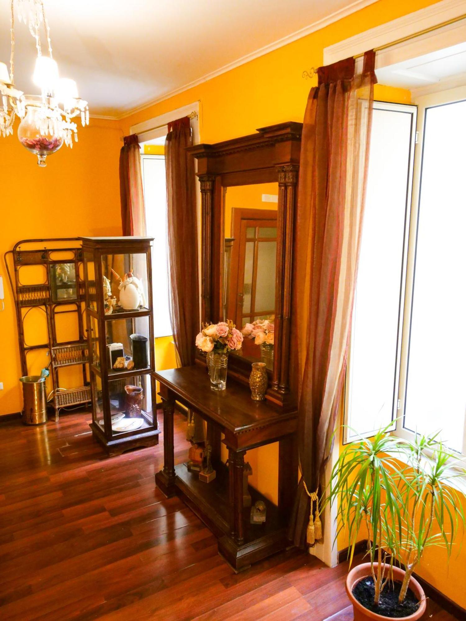 مبيت وإفطار نابولي Salotto Sommer المظهر الخارجي الصورة